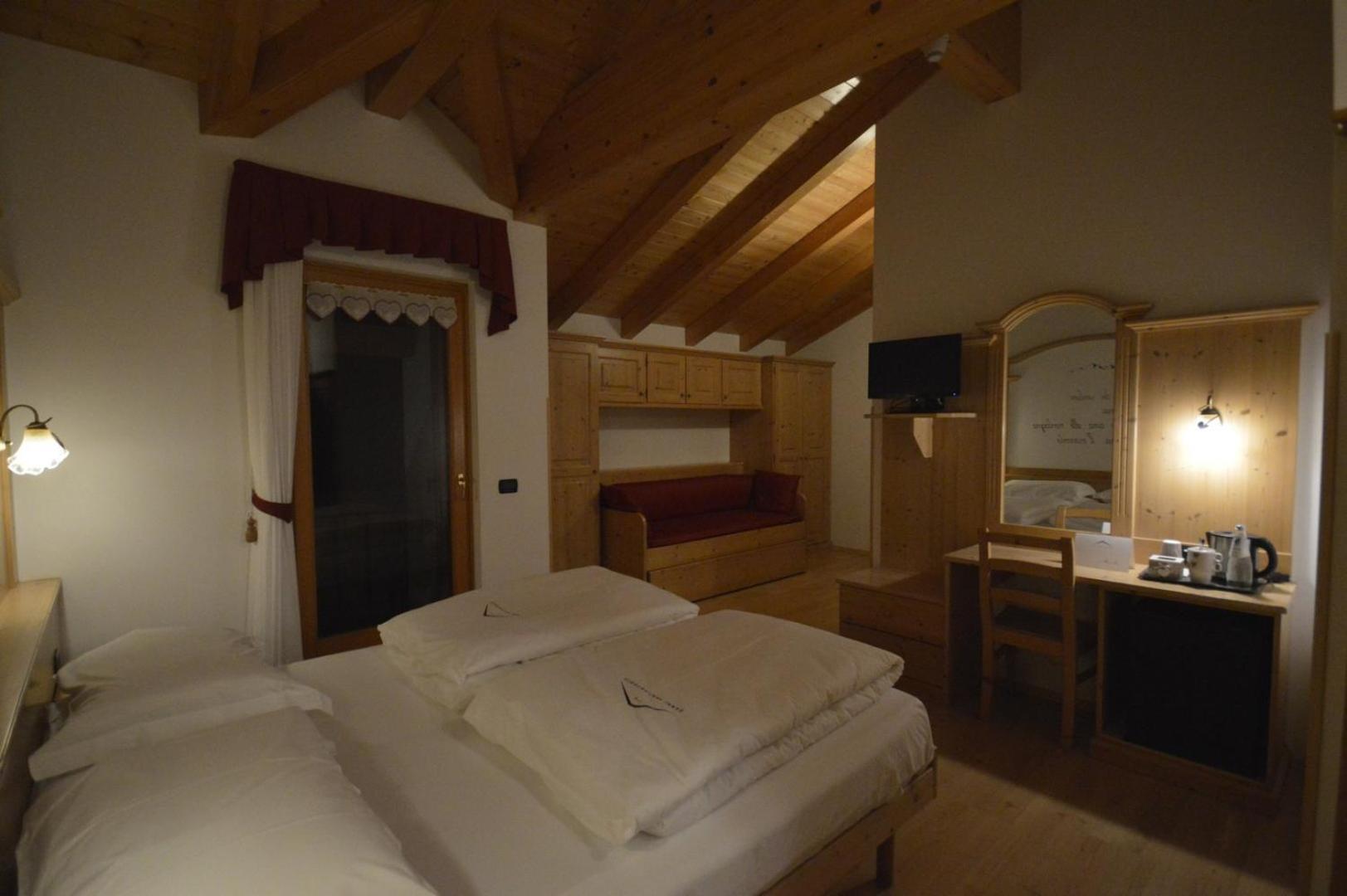 Hotel Garni Sant'Antonio Con Spa Madonna 外观 照片