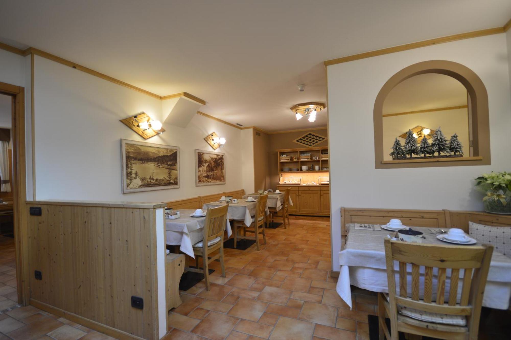 Hotel Garni Sant'Antonio Con Spa Madonna 外观 照片