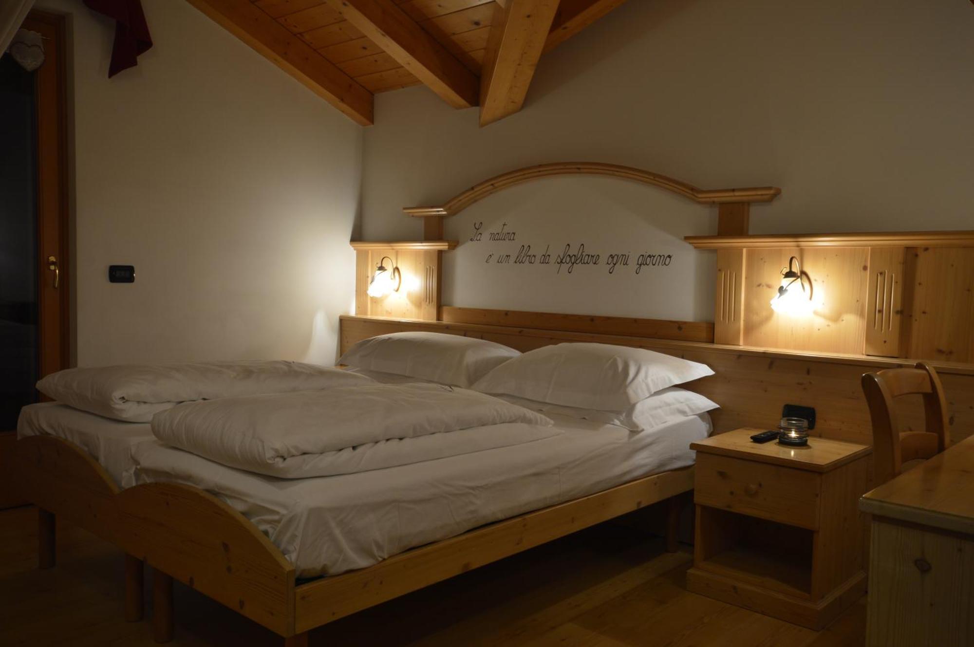 Hotel Garni Sant'Antonio Con Spa Madonna 外观 照片